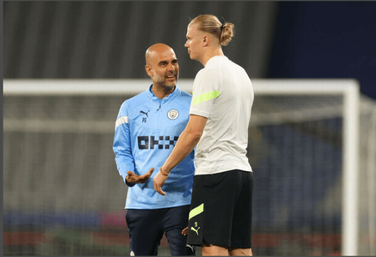 沙特vs阿联酋的下半场比赛因突降暴雨+冰雹暂中断，归赛时间暂未定（沙特与阿联酋之战下半场遭暴雨冰雹打断，复赛时间待定）