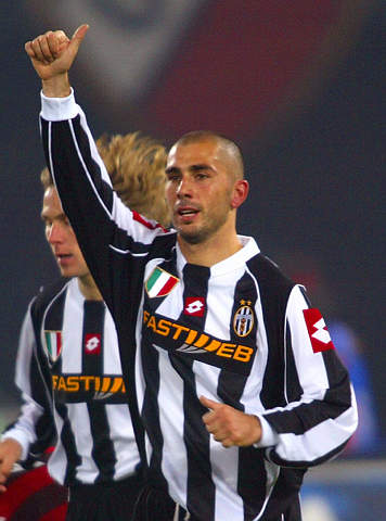 郑钦文回应黑评：我三观比较正，别人挑刺是因为一些比较自信言论