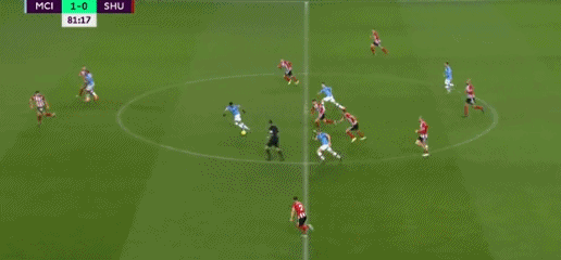 篮球篮网主帅接受采访谈战术