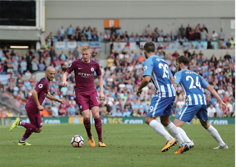 双引擎发力4-1大胜狼队，曼联升至第6：阿莫林终于是露出笑容