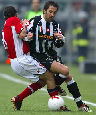 加拉塔萨雷官方：京多安已全面恢复训练，奥斯梅恩伤情待检查（加拉塔萨雷通报：京多安已恢复合练，奥斯梅恩伤情仍待评估）