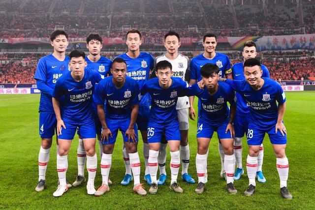 亚泰小将景泊羲完成中超首秀，月初曾说自己的梦想是中超首发（亚泰小将景泊羲迎来中超处子秀：月初曾言梦想是跻身中超首发）