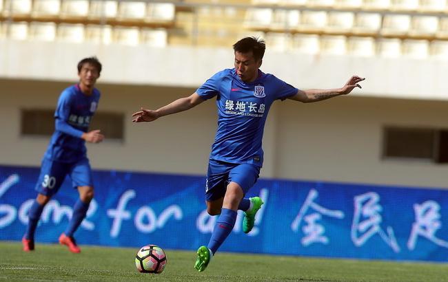 德转列总身价最高球队排名：皇马13.8亿欧居首，阿森纳第二（德转公布球队总身价榜：皇马13.8亿欧登顶，阿森纳位列第二）